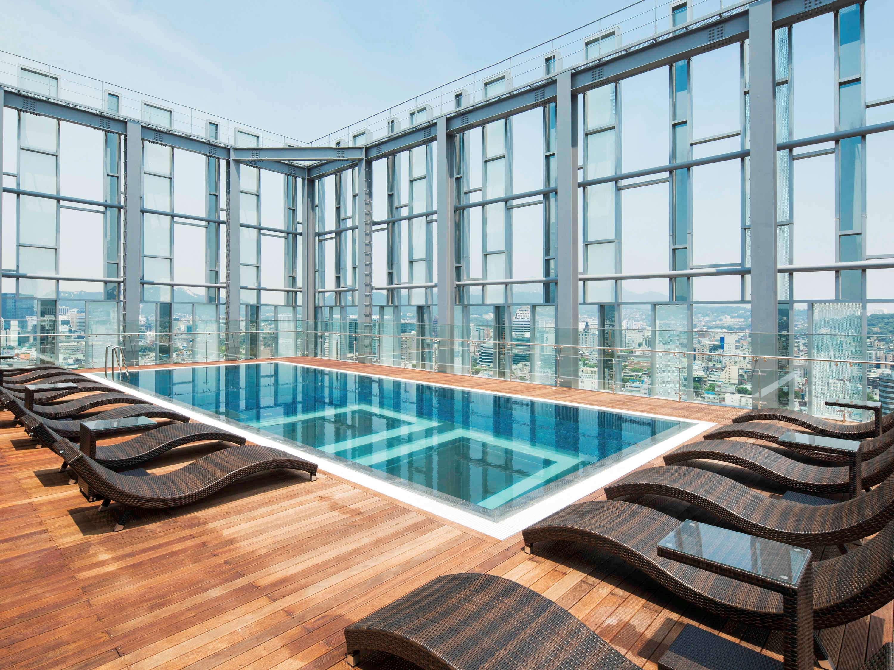 Novotel Ambassador Dongdaemun & Residences Hotel 5*