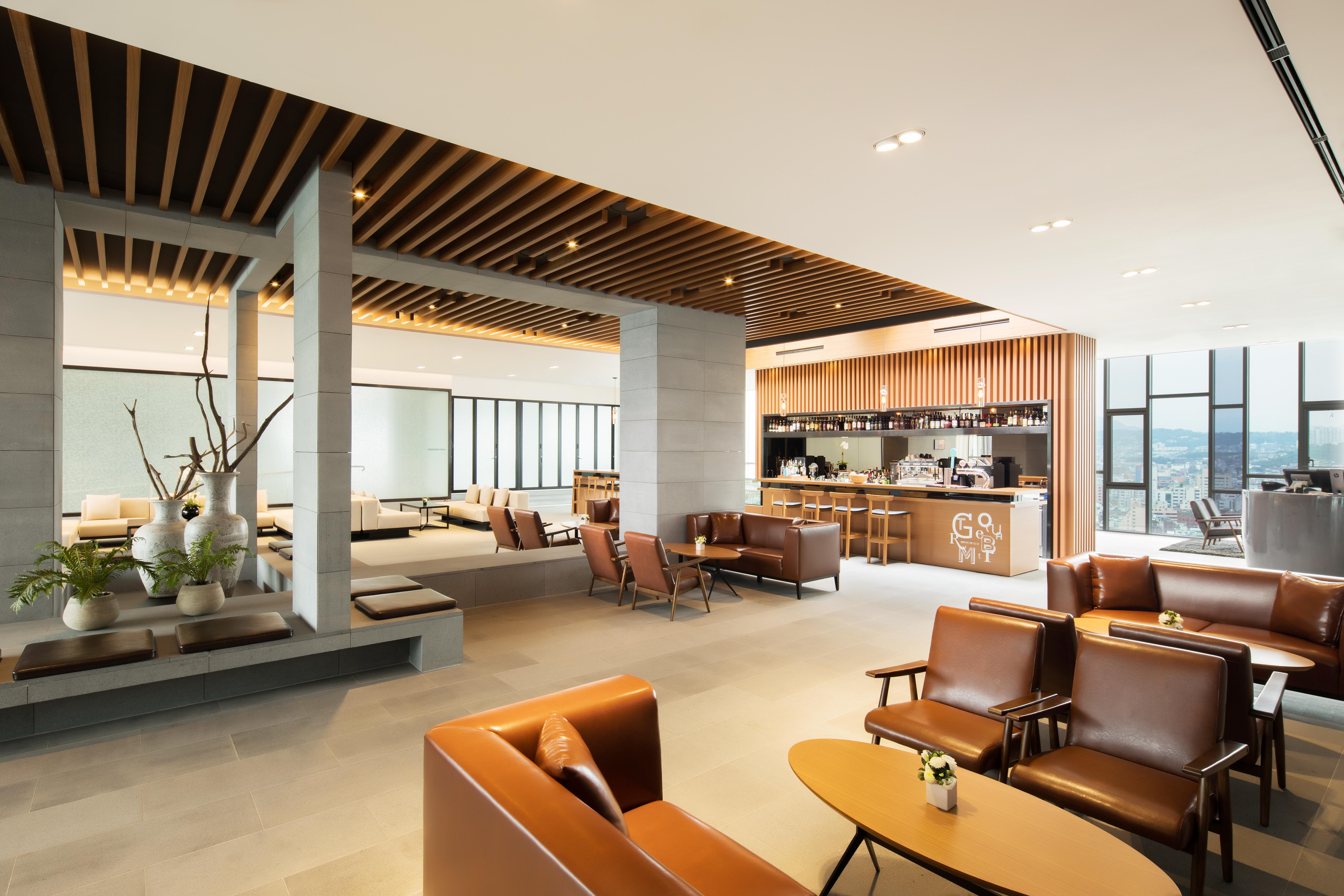 Hotel Novotel Ambassador Dongdaemun & Residences 5*