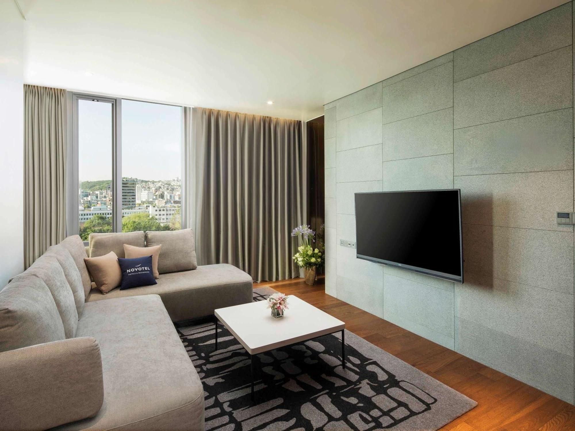 Novotel Ambassador Dongdaemun & Residences Hotel 5*